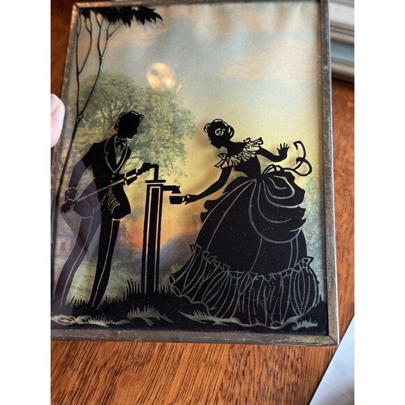 Silhouette Picture Metal Frame Convex Glass Courting Couple at Water Well 8x6 - Picture 2 of 5